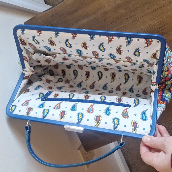 Vera Bradley 🌊Marina Paisley Barbara Frame Quilted Bag and Wallet Set - Picture 8 of 11